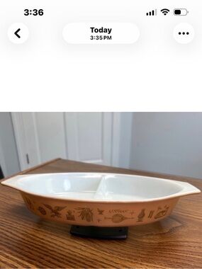 VTG Pyrex No. 34 Early American 1.5 Qt Divided Dish • 1960s Ovenware Made in USA
